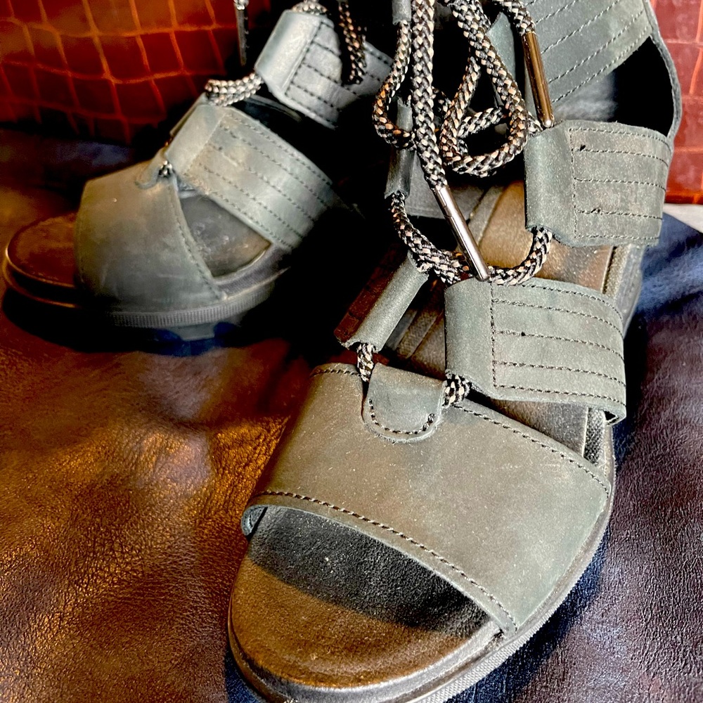 Sorel wedge sandal